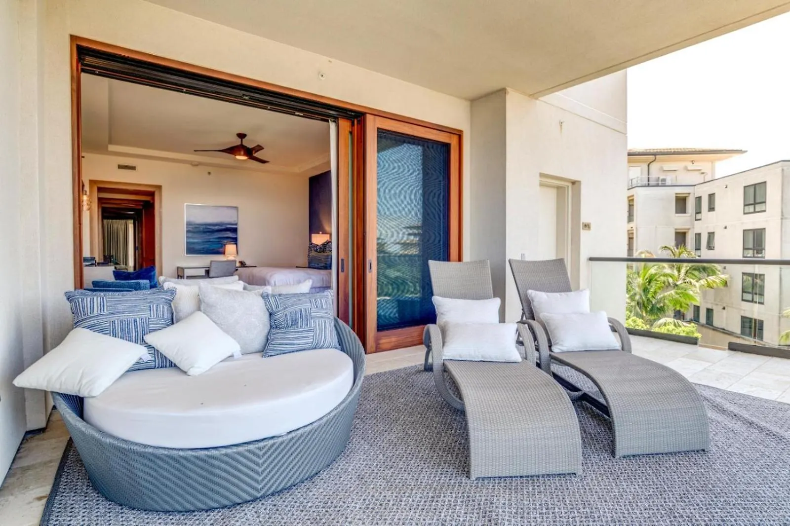 Kbm Resorts Free Car Molokai At Montage Kapalua Bay Ocean View Penthouse United States