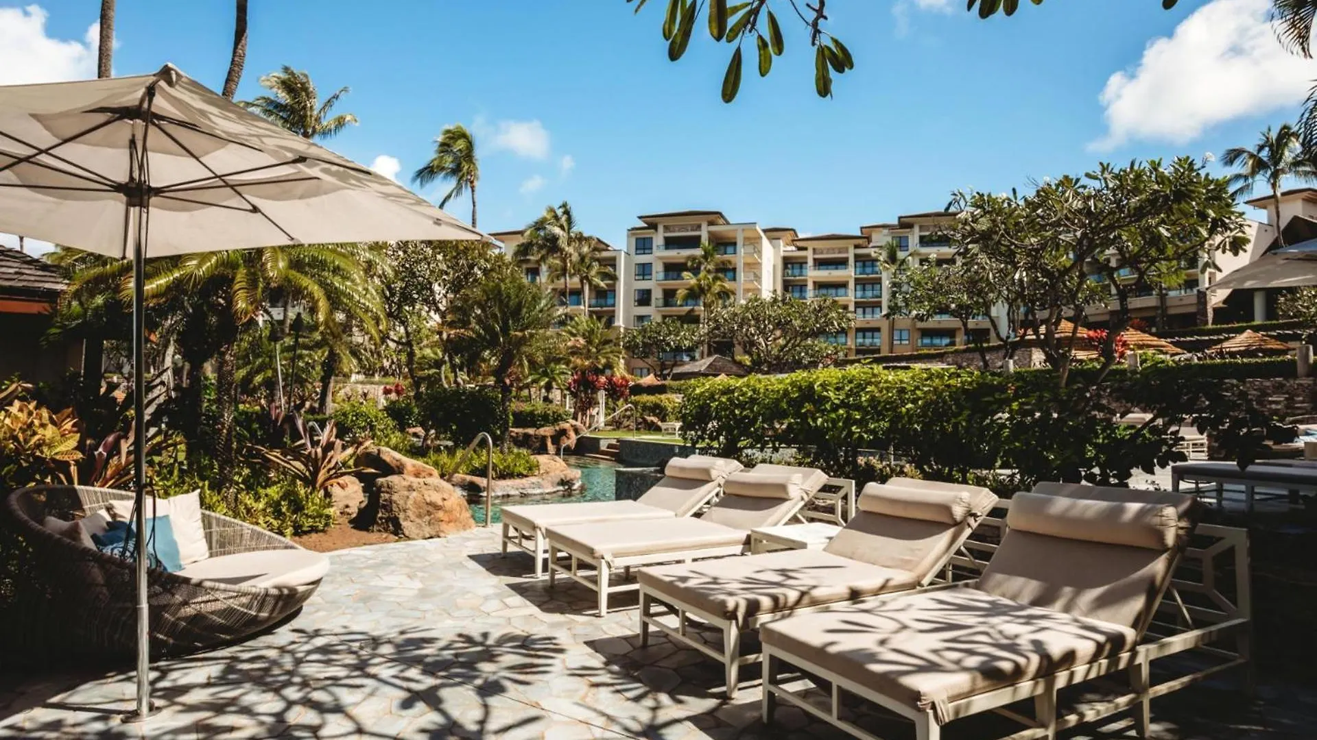 Kbm Resorts Free Car Molokai At Montage Kapalua Bay Ocean View Penthouse Apartment